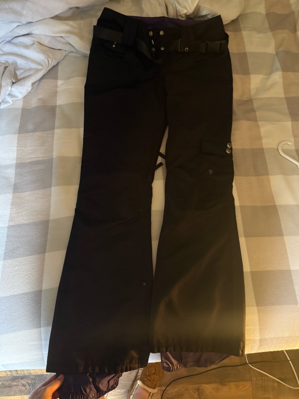 Burton Black women’s/teens snow Pants